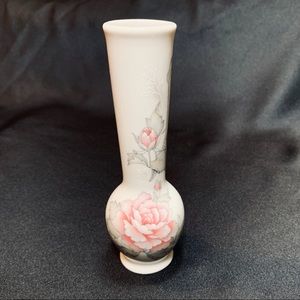 Vintage Russ Berrie Vase Made in Japan #5044